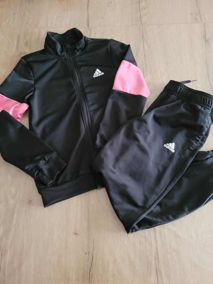 Ensemble  Adidas
