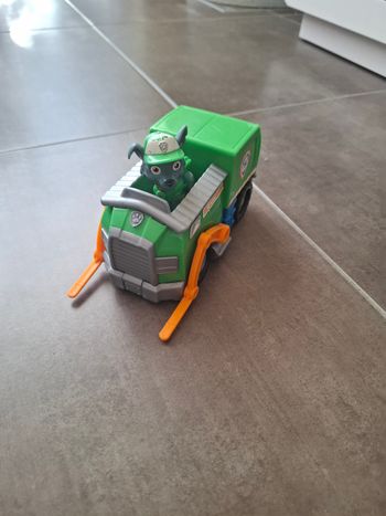 Rookie et son véhicule