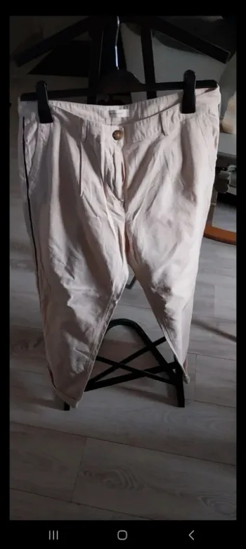 Pantalon style chino beige neuf Promod taille 44. Jamais porté