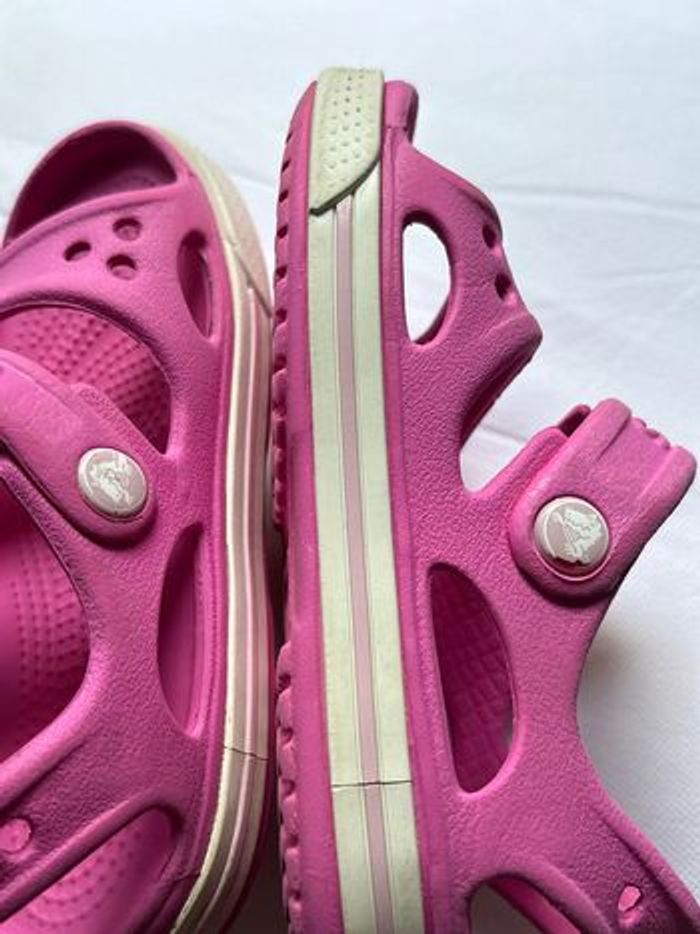 Sandales crocs taille 25 - photo numéro 5