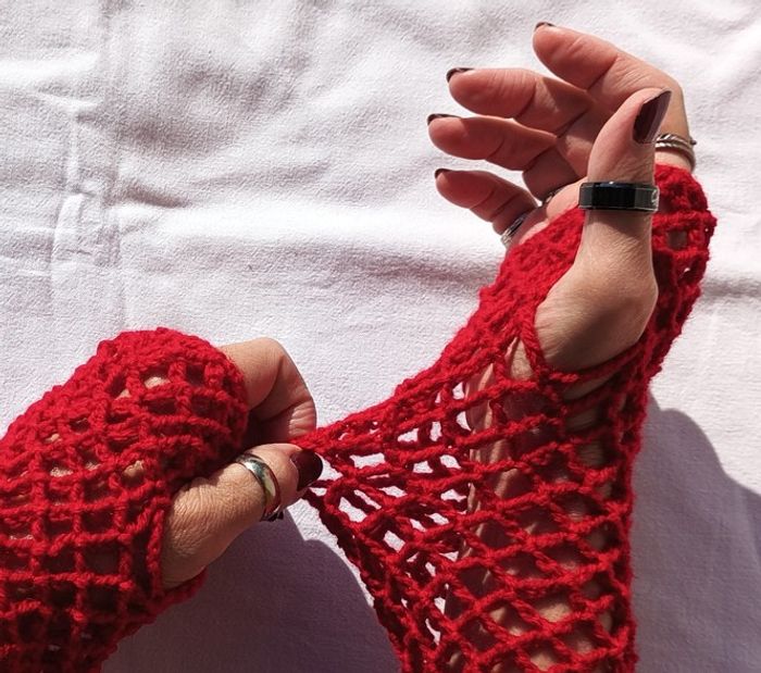 Mitaines DIABLOTINES fait main au crochet - photo numéro 6