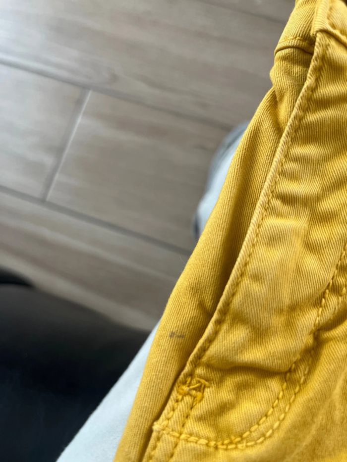 Jeans jaune - photo numéro 7