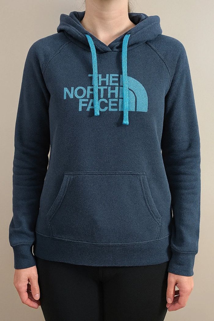 Sweat à capuche The North Face bleu marine logo turquoise taille M femme