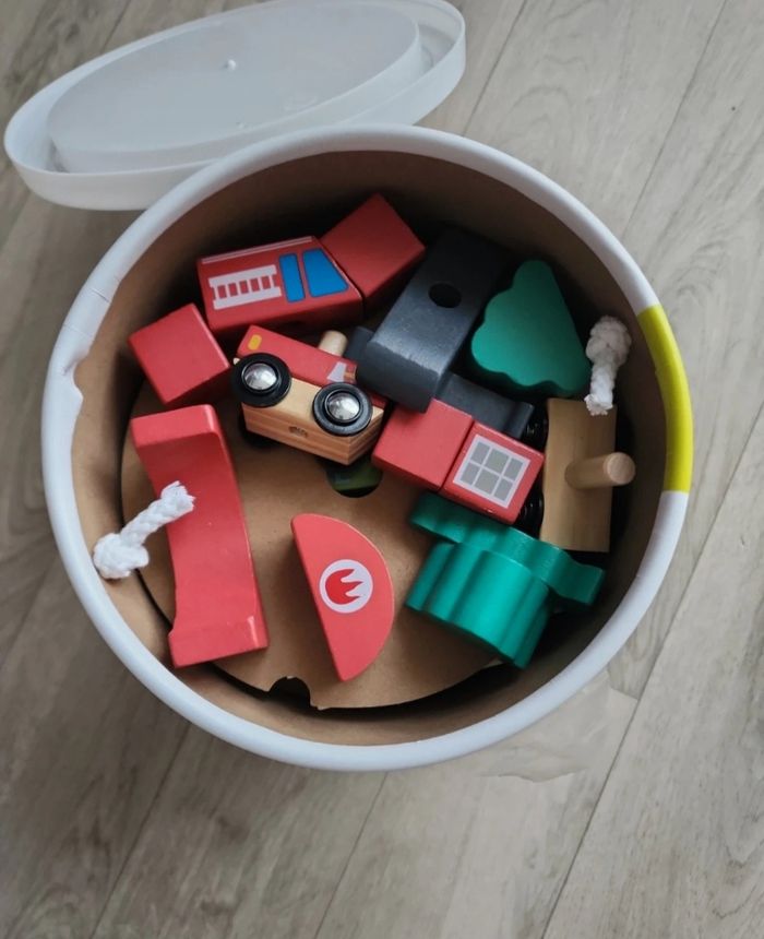 Jeu de construction véhicules et puzzle ville - photo numéro 6