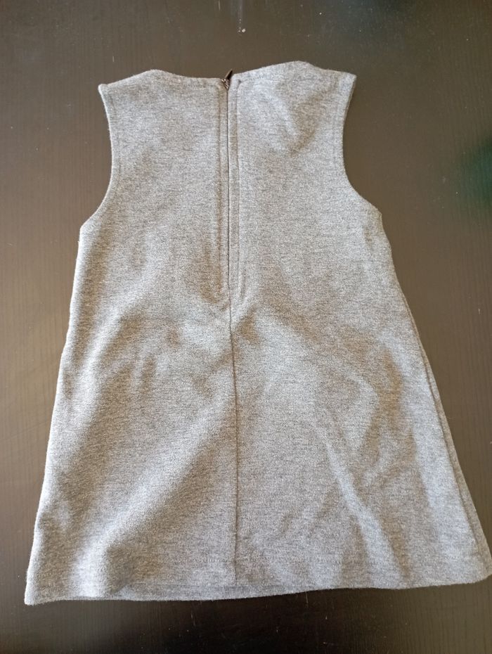 Robe grise - photo numéro 2