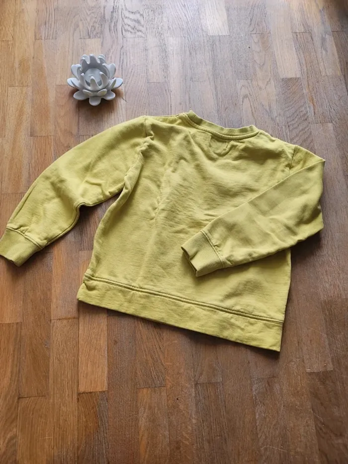 Pull jaune - photo numéro 4