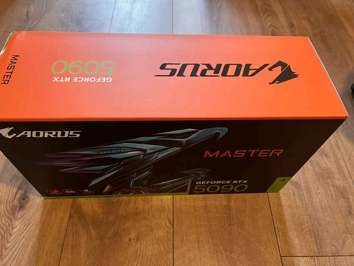 Carte graphique GIGABYTE RTX 5090 Aorus Master 32 Go GDDR7 - NEUVE - photo numéro 2