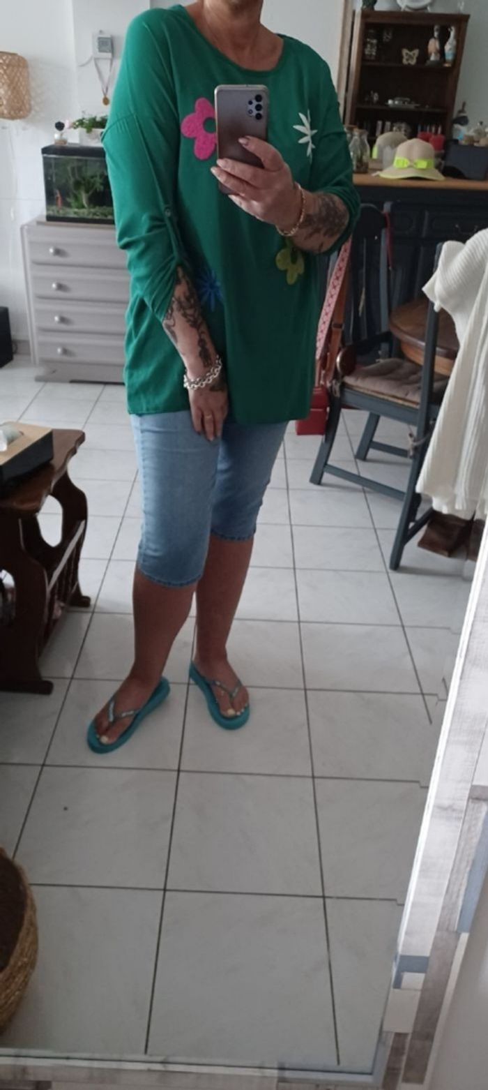 Très jolie blouse manches longues avec des fleurs femme T U - photo numéro 3