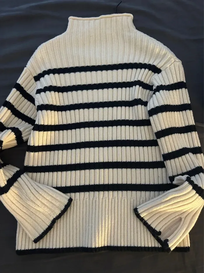 Pull rayé - photo numéro 2