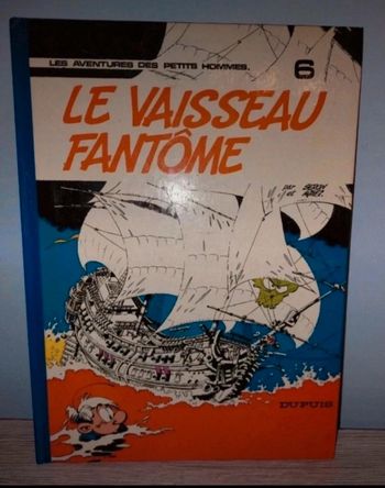 Ancienne bande dessinée vaisseau fantôme