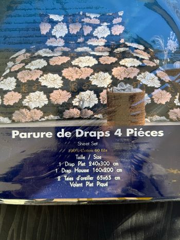 Parure de Lit 4 Pièces • 100% Coton • 160×200 • Drap Plat 240×300 • Taies 65×65 • Motif Floral Luxe