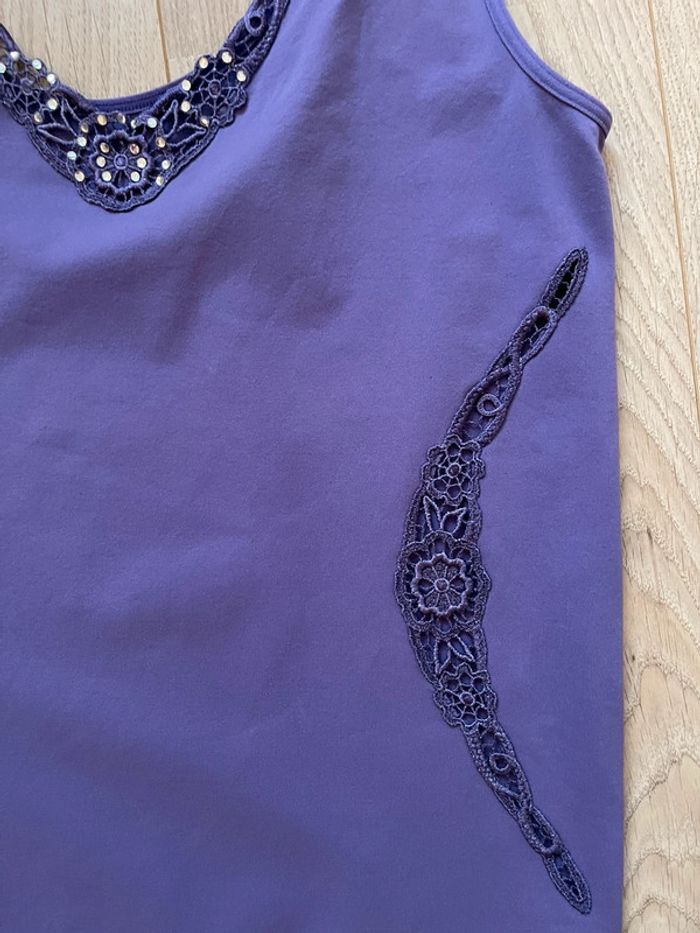 Débardeur violet avec dentelle - photo numéro 2