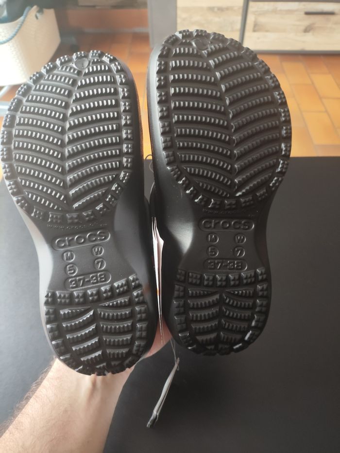 Crocs noir - photo numéro 3