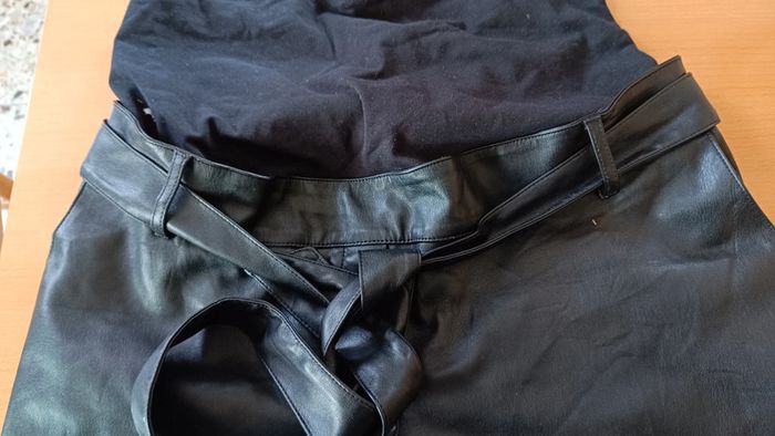 Short de grossesse - photo numéro 3