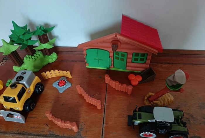 Lot chalet ferme tracteur tactopelle. - photo numéro 2