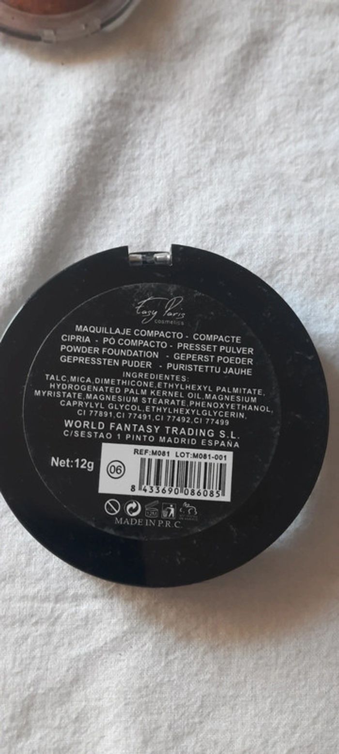 2 poudres compactes Teinte N°6 - photo numéro 3