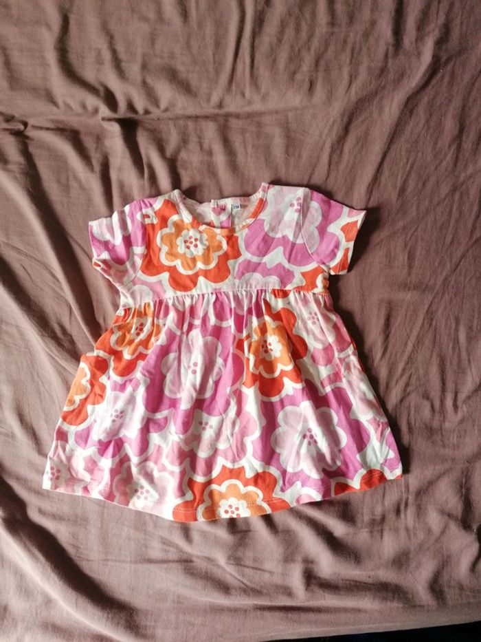 Robe fleuri bébé