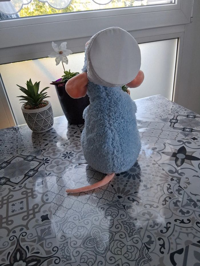 Peluche Ratatouille parlante Disneyland Paris - photo numéro 5