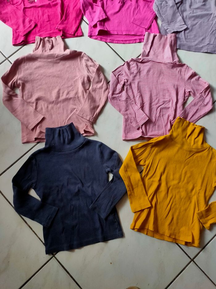 Lot T.shirt taille 4 ans - photo numéro 4