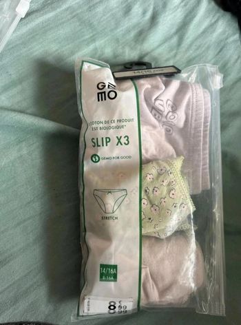 Lot  3 culotte taille  14/16ans