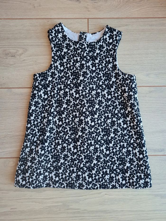 Superbe robe Natalys 2 ans neuve !