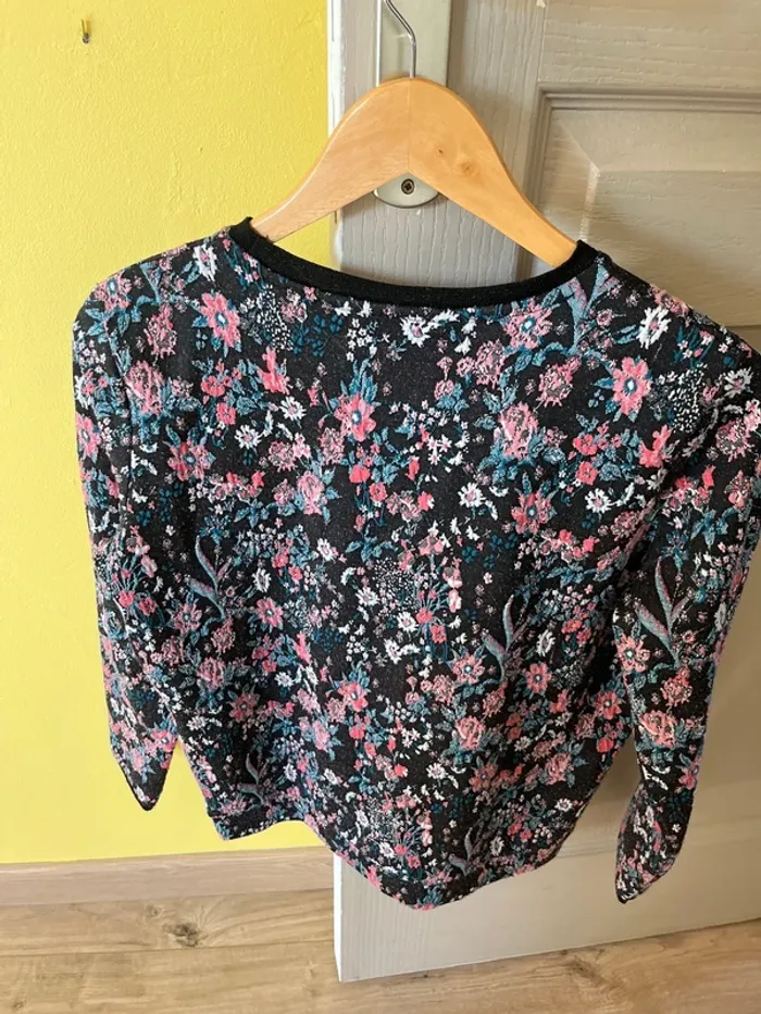 Pull fleuri Naf Naf taille M - photo numéro 2