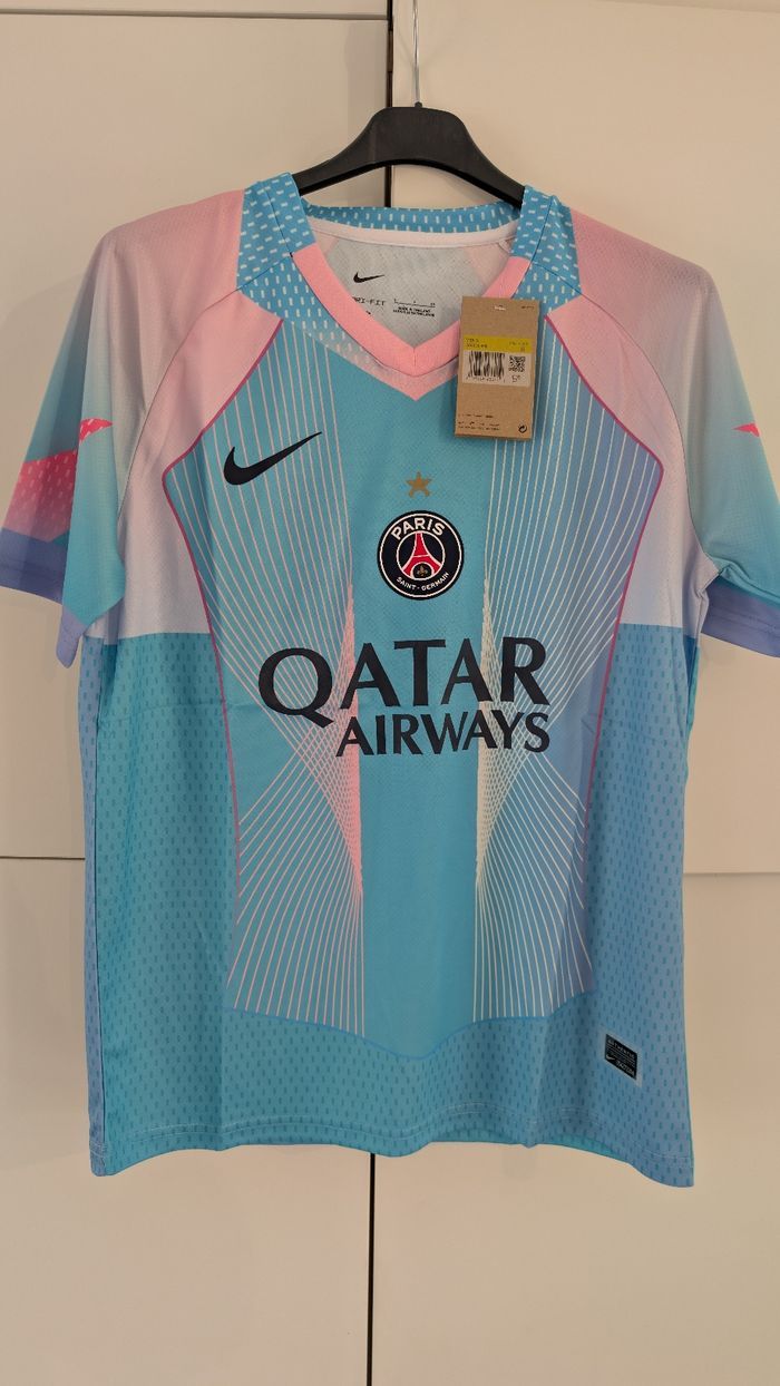 Maillot foot PSG concept