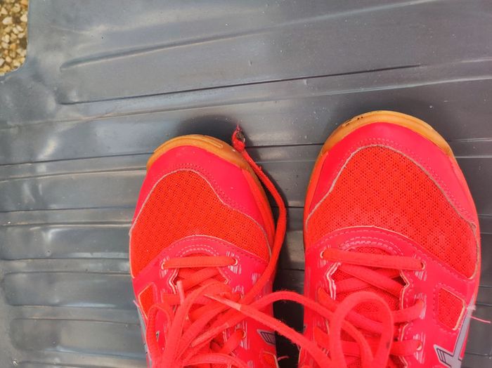 Baskets de sport 35 Asics - photo numéro 5