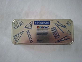 Kit de géométrie Staedtler Noris Club dans boîte métal
