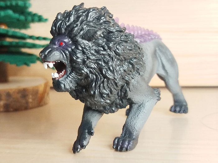 Schleich lion des ténèbres Figurine Eldrador Animal imaginaire - photo numéro 2