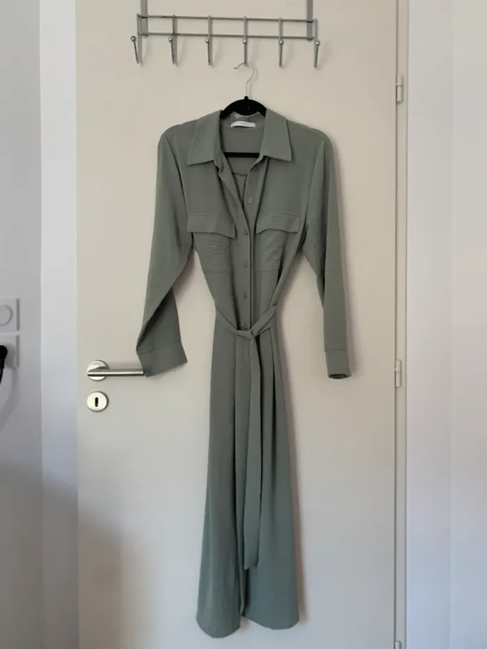 Robe longue à manches longues et ceinture vert sauge taille L Mango - photo numéro 2