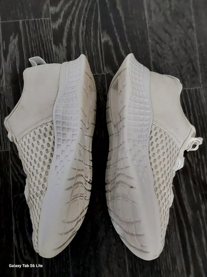 Basket Lacoste garçon pointure 33 - photo numéro 5