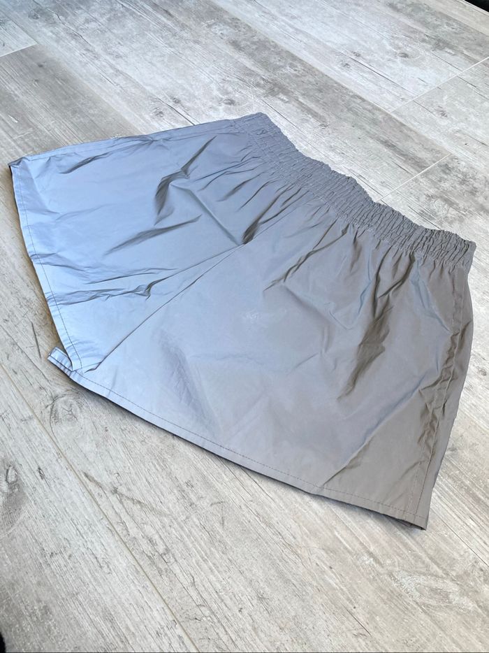 Short réfléchissant Bershka - photo numéro 5