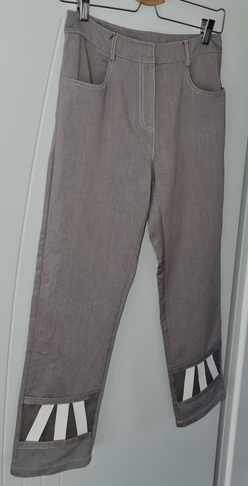 Elégant Pantalon 3/4 - T. 36