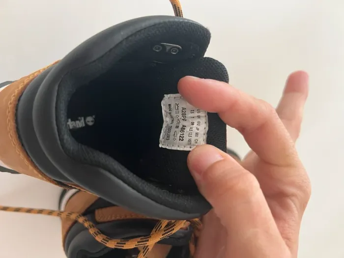 Chaussures à lacets Timberland taille 24 - photo numéro 5