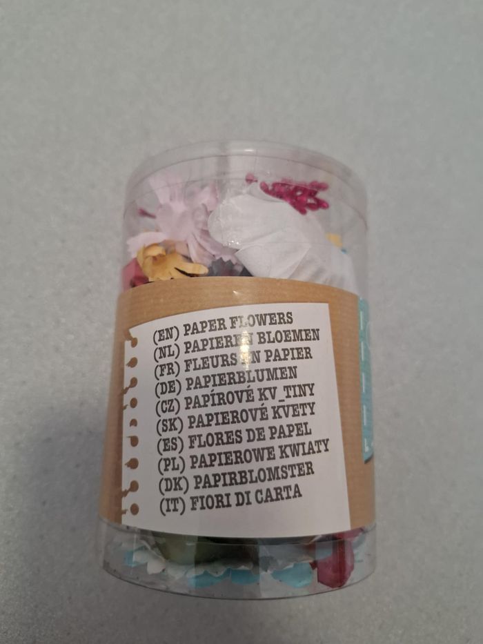 Joli lot de fleurs en papier Craft Sensations + pistils pour scrap ou autres décos neuf - photo numéro 2