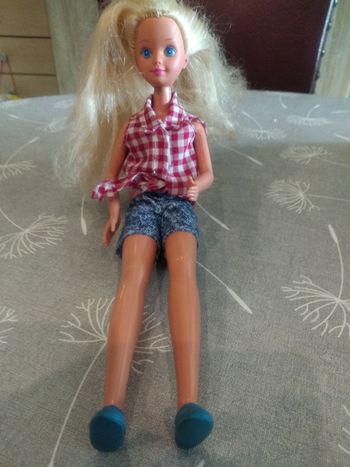 Barbie 1987 adolescente