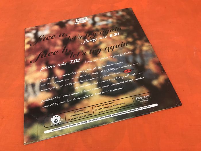 Vinyle Maxi 45 tours Feat. Luciana Computer Lover (1996) Panic Records 575 8771 - photo numéro 6