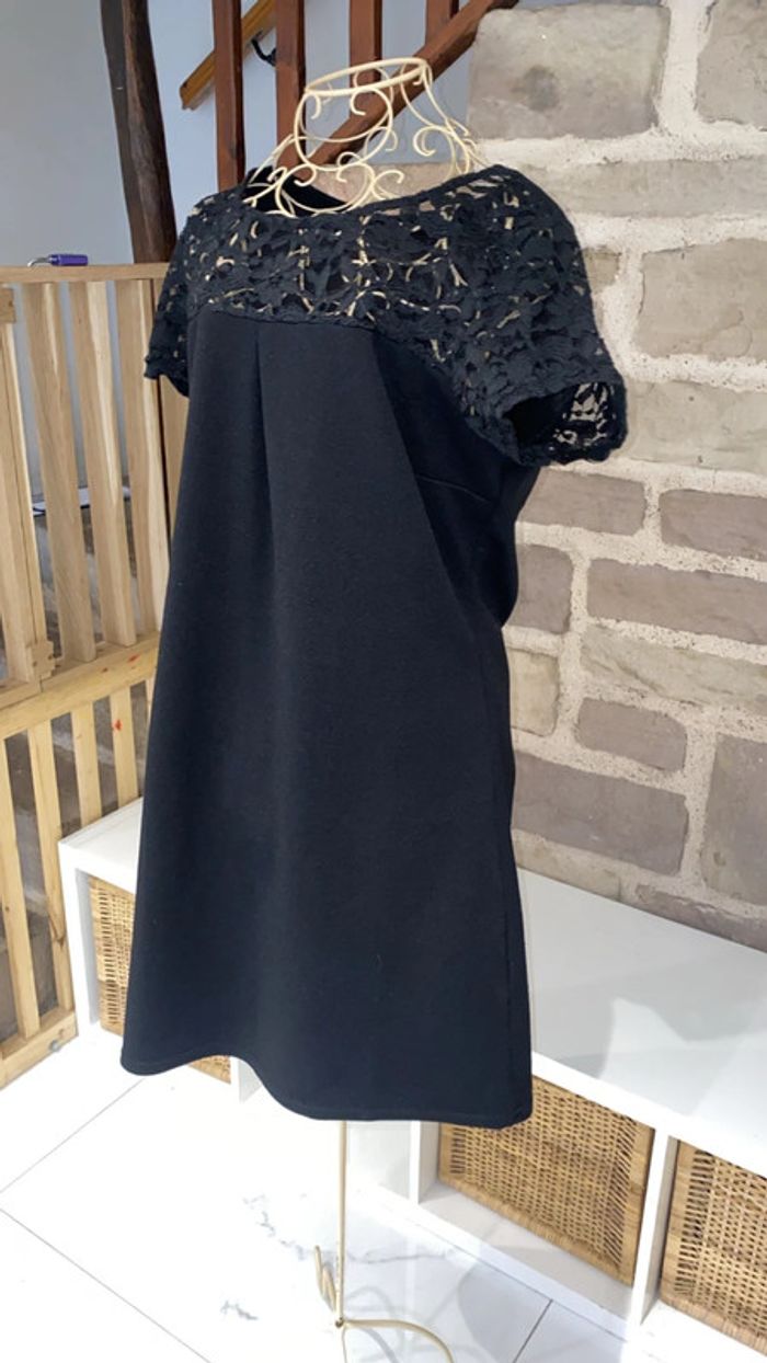 Robe noir - photo numéro 2