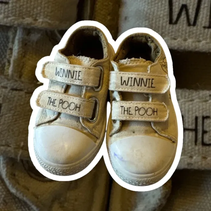 Baskets mixte – Winnie l’Ourson – taille 22