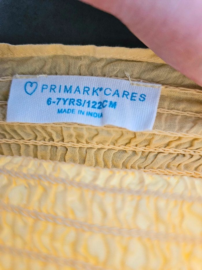 Robe très légère Primark, taille 6-7 ans(122cm), Vraiment Comme Neuve - photo numéro 4