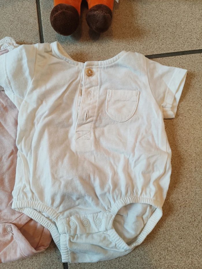 Lot 2 body naissance - photo numéro 2