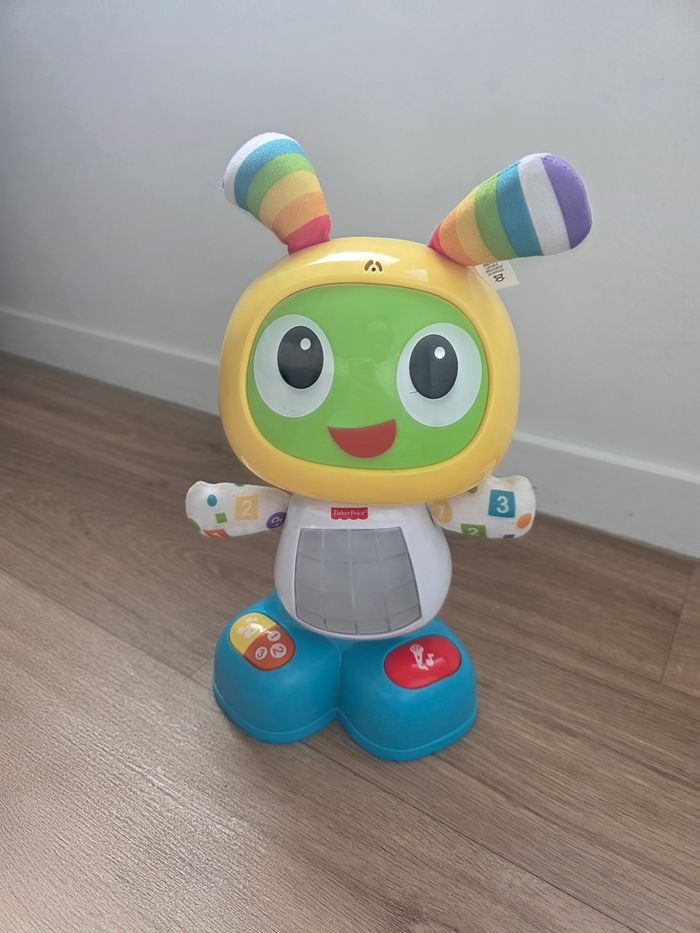 Robot qui parle - photo numéro 3