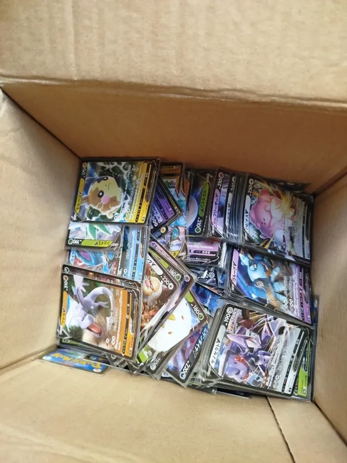 Lot de 100 cartes pokemon v japonaises avec sleeve - photo numéro 4