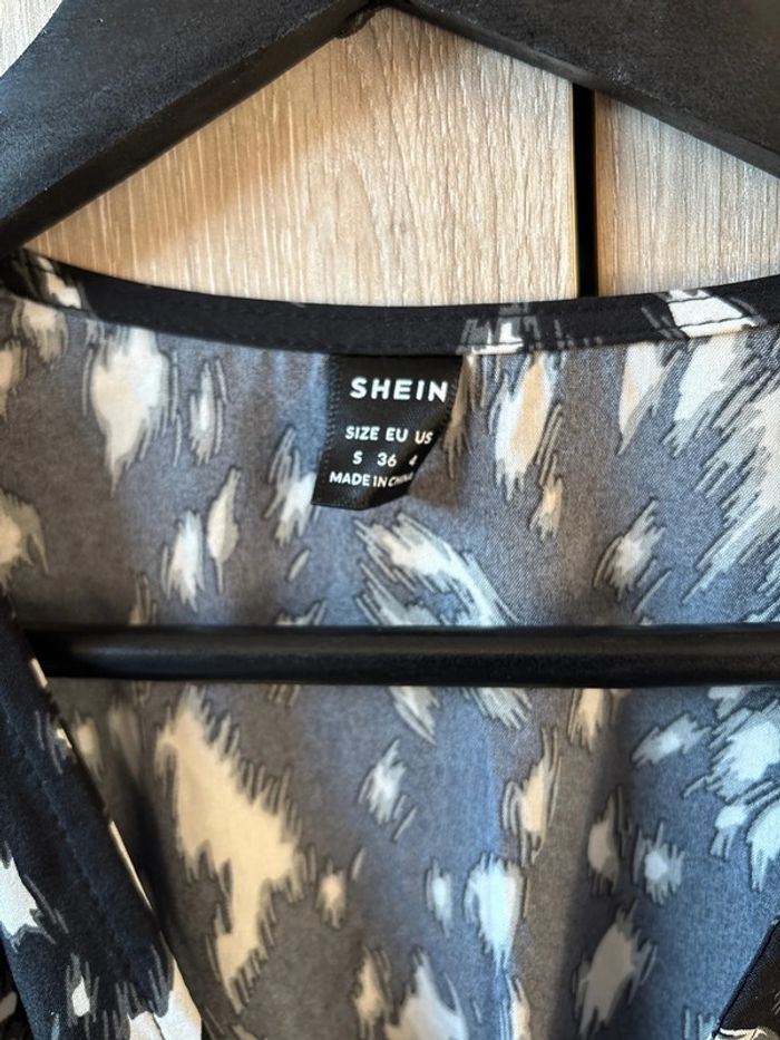 Robe à motifs léopards Shein - photo numéro 3