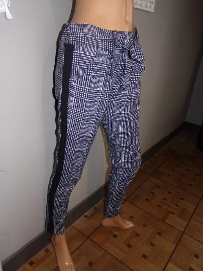 Pantalon - photo numéro 2