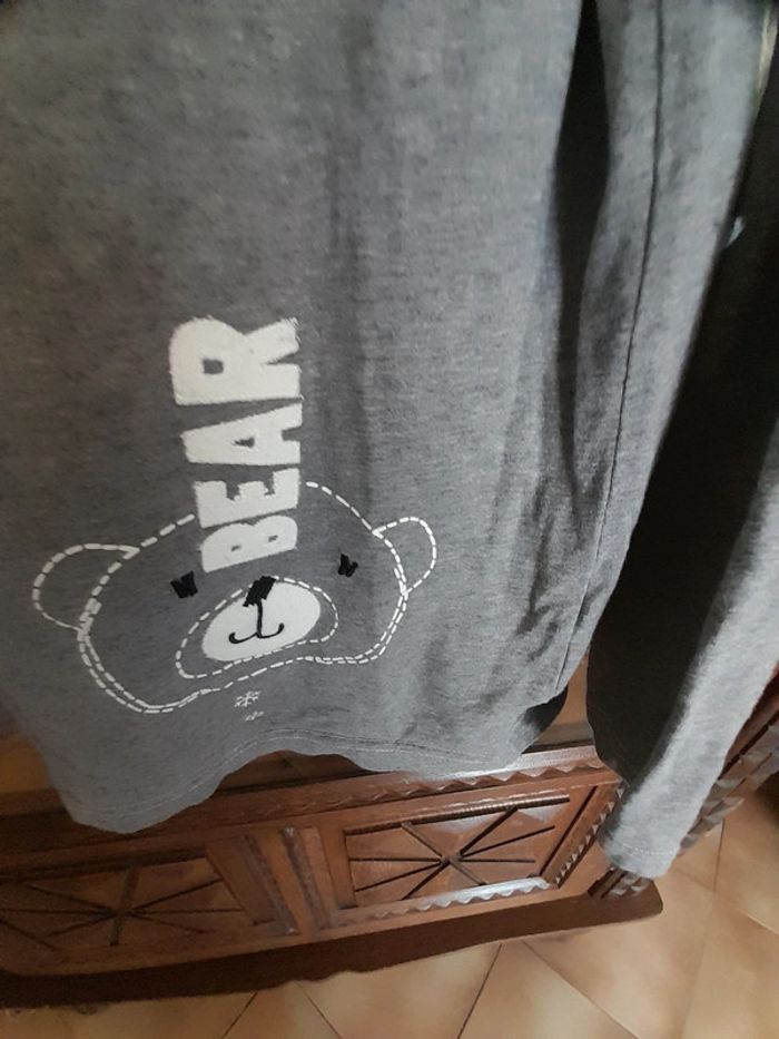 Veste intérieur grise et inscription blanches - photo numéro 3