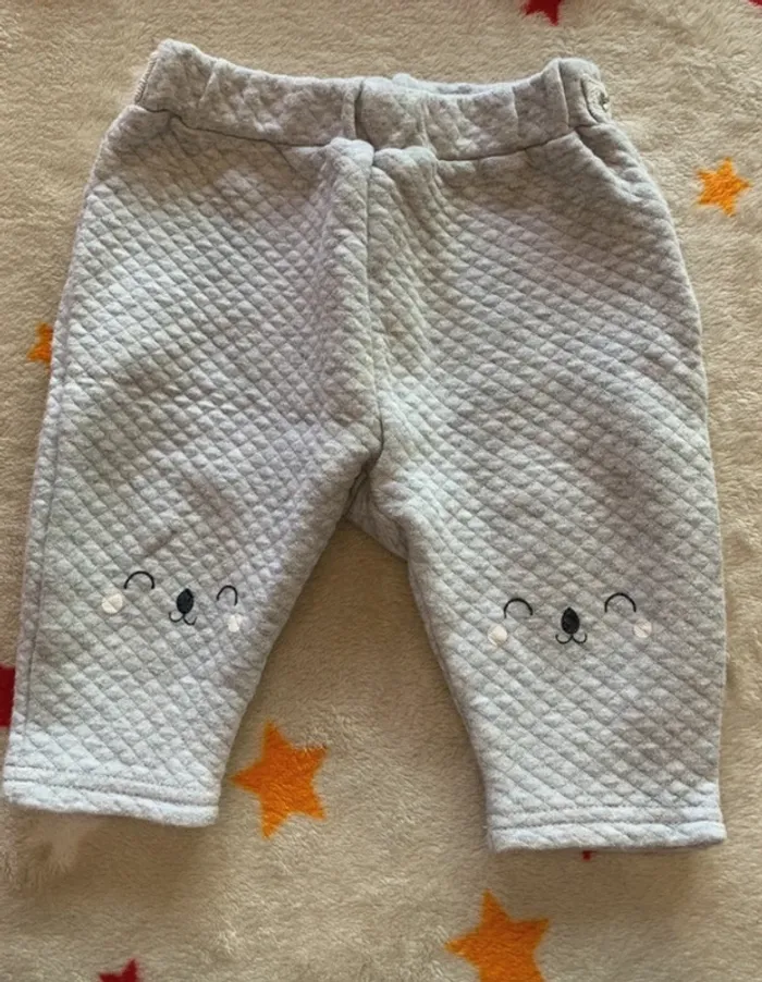 Lot ensembles Petit Béguin bio + chaussons Blanc et Gris 6M - photo numéro 4