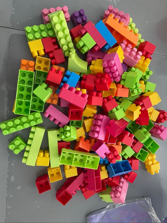 Grand Sac de Blocs de Mega Bloks colorés - photo numéro 8