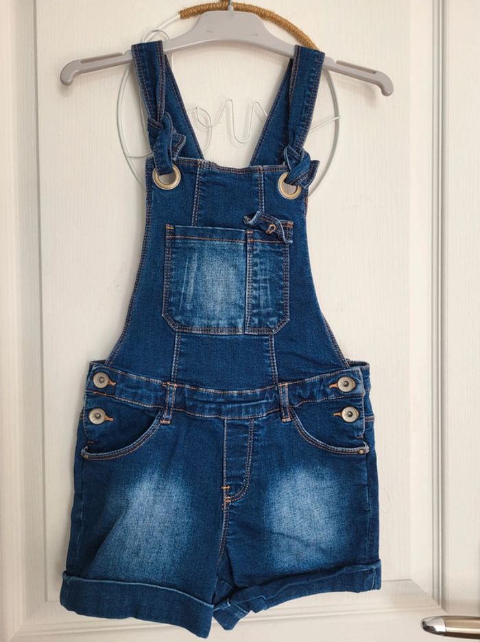 Salopette short jean Catimini 8 ans état neuf - photo numéro 3